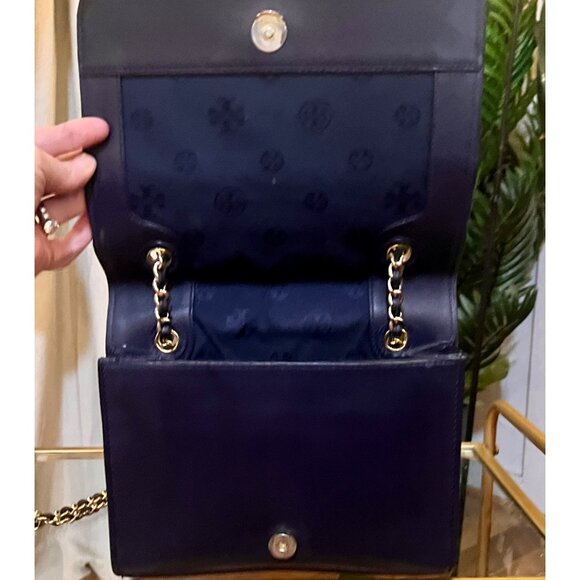 ✺ AUTHENTIC TORY BURCH NAVY BLUE QUILTED LEATHER FLEMING/ALEXA HANDBAG - Picture 8 of 11